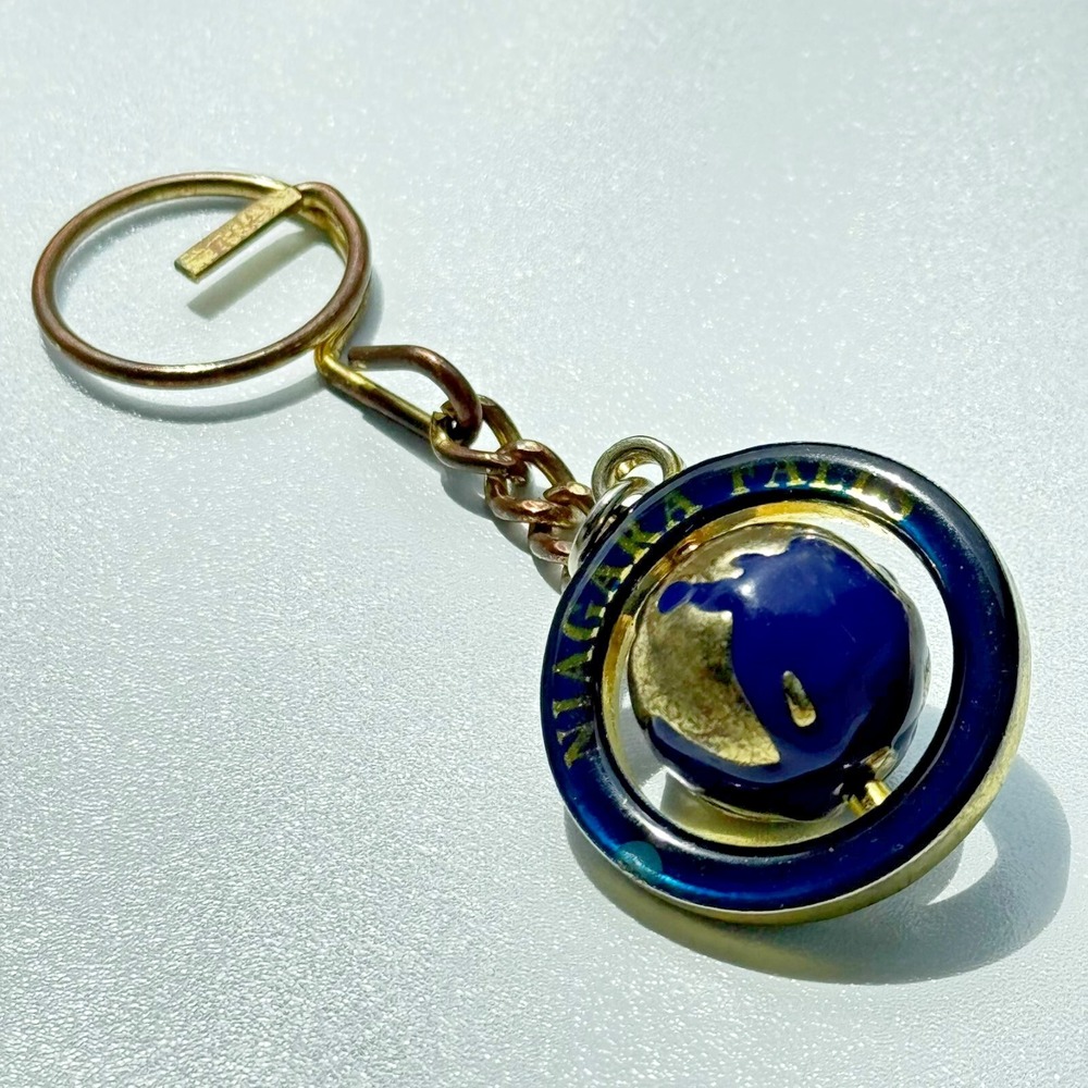 Niagara Falls Keychain Key Ring Spinning Earth Souvenir